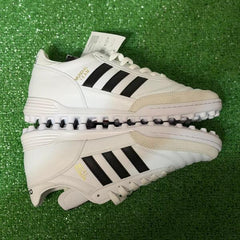 Adidas Mundial Team White and Black Turf TF Football Boot Size 42 Eur
