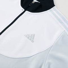Adidas Trainingsanzug Jacke + Hose in Weiß und Schwarz - VENI Fußball