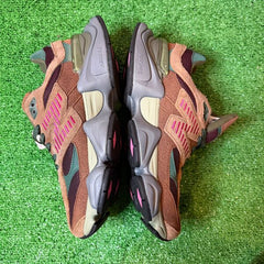 New Balance 9060 Brown Casual Shoes Size 42.5 Eur