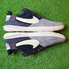 Nike5 Street Gato Blue and White Indoor IC Football Boot Size 44.5 Eur