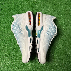 Nike Air Max Plus TN White Mica Green Casual Shoes Size 40 Eur