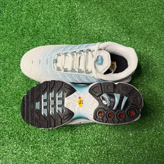 Nike Air Max Plus TN White Mica Green Casual Shoes Size 40 Eur