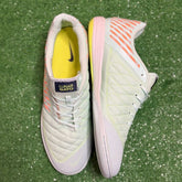 Nike Lunar Gato II Light Green and White Indoor IC Football Boot Size 42,5 Eur