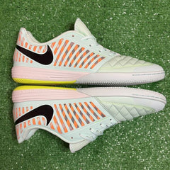 Nike Lunar Gato II Light Green and White Indoor IC Football Boot Size 42,5 Eur