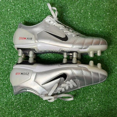 Nike Total 90 III Silver and Red Firm Ground FG Football Boot Size 41 Eur