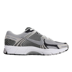 Nike Air Zoom Vomero 5 Gray Running Shoes