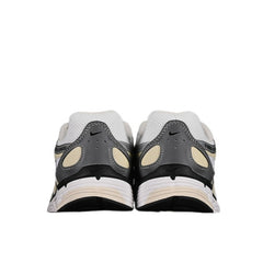 Nike P-6000 Sliver and Beige Running Shoes