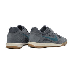 Nike SB Gato X Supreme Gray Indoor IC Football Boot