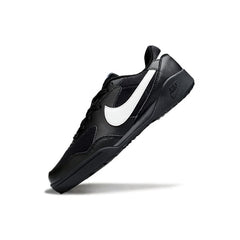 Nike Terra Manta Black Indoor IC Football Boot