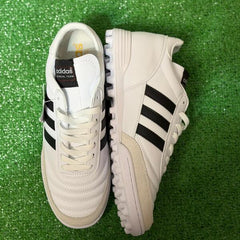Adidas Mundial Team White and Black Turf TF Football Boot Size 42 Eur