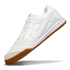 Nike SB Gato X Supreme White Indoor IC Football Boot