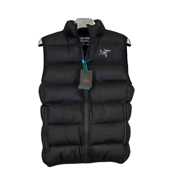 Arc'Teryx Black Puffer Vest – VENI Football