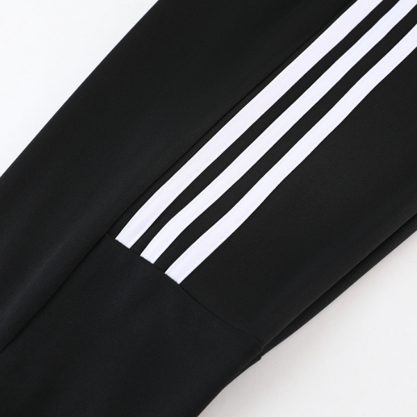 Adidas Set: T-Shirt + weiße Hose - VENI Futebol