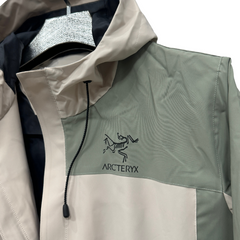 Arc'Teryx Windbreaker Beige and Green