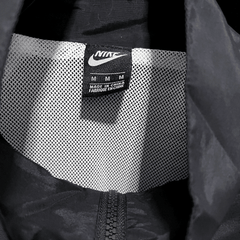Windbreaker Nike Preto e Branco - VN Esportes