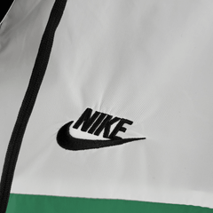 Windbreaker Nike Preto,Branco e Verde - VN Esportes