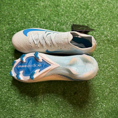 Nike Air Zoom Mercurial Vapor 16 Elite White and Light Blue Firm Ground FG Kids Football Boot Size 38 Eur