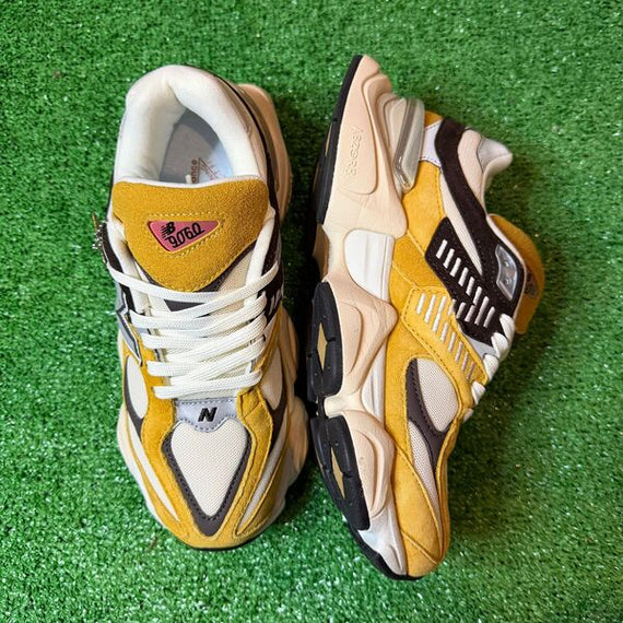 Priority Shipping Casual Shoes – VENI Football