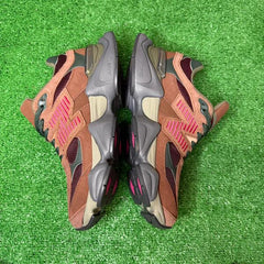 New Balance 9060 Brown Casual Shoes Size 43 Eur
