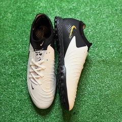 Nike Phantom GX2 Elite White and Black Turf TF Football Boot Size 46 Eur