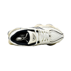 New Balance 9060 Turtledove & Black Sneakers