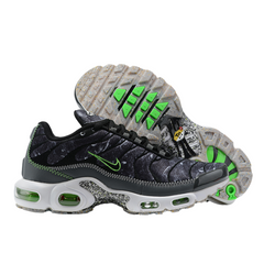 Nike Air Max Plus TN Crater Sneakers