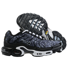 Nike Air Max Plus TN Dark Smoke Grey Sneakers