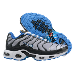 Nike Air Max Plus TN Social FC Sneakers
