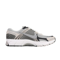 Nike Air Zoom Vomero 5 Gray and White Running Shoes